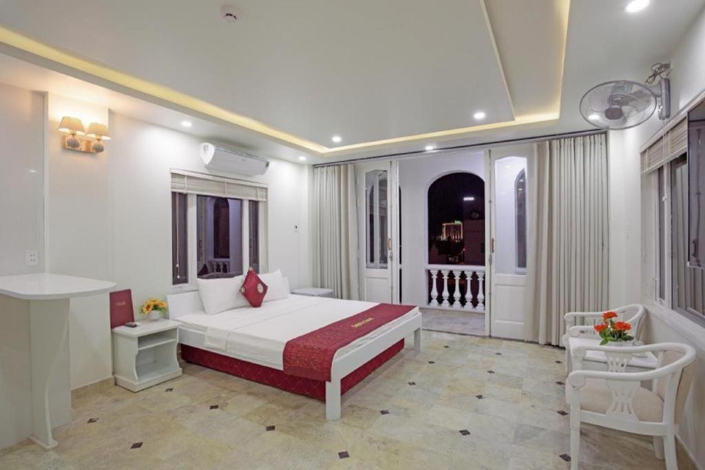 Daystar Hotel Дананг Экстерьер фото